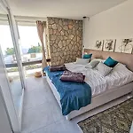 Villa Delko *
